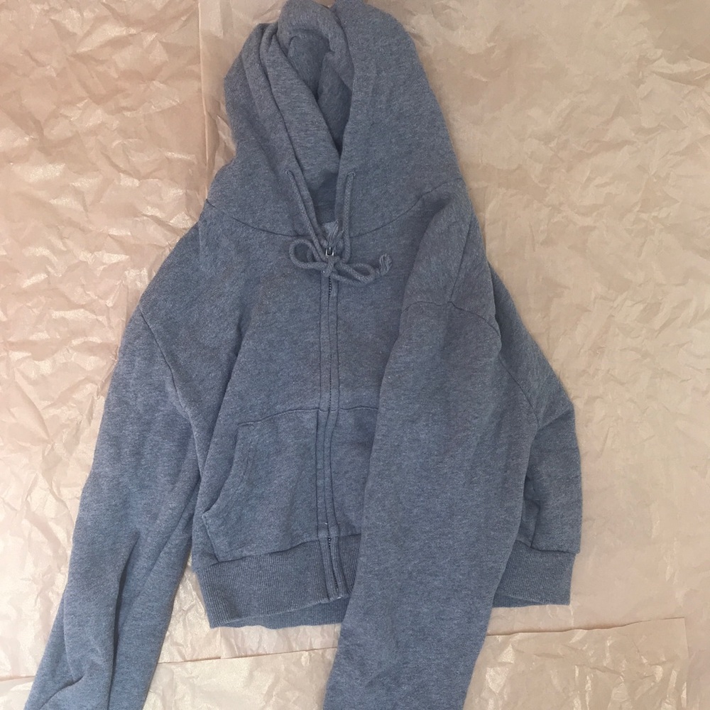 Cropped hoodie
